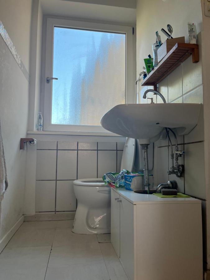 Samowar Single Bed In A Shared For 2 Persons München